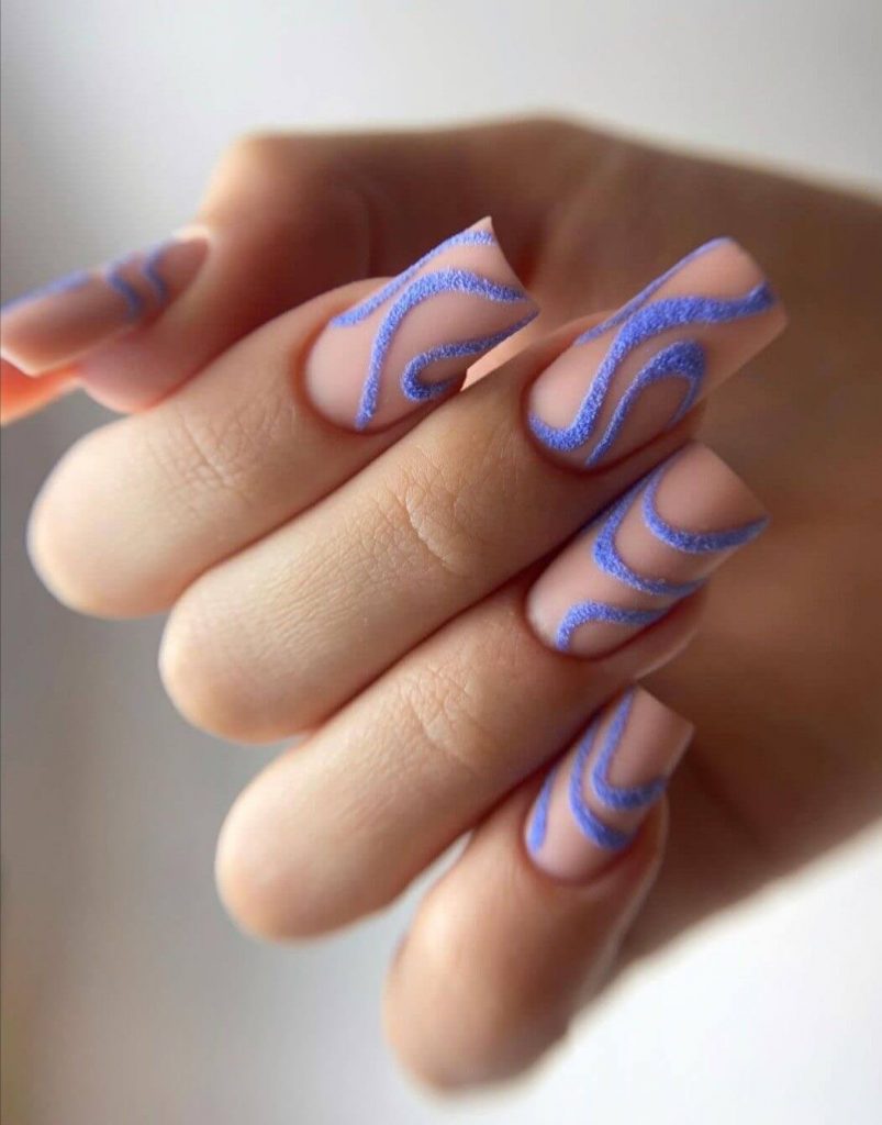 Ongles en gel ou semi-permanent