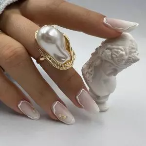 Ongles en gel ou semi-permanent