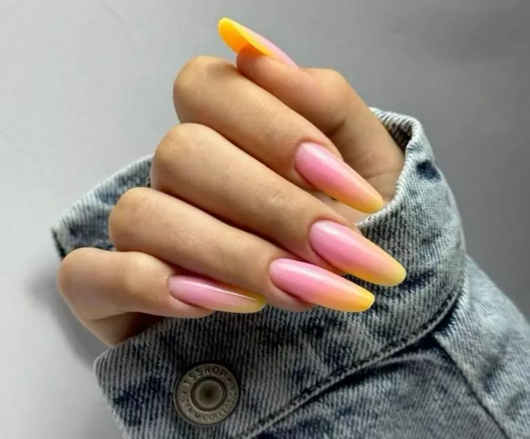 Prendre soin de ses ongles en été