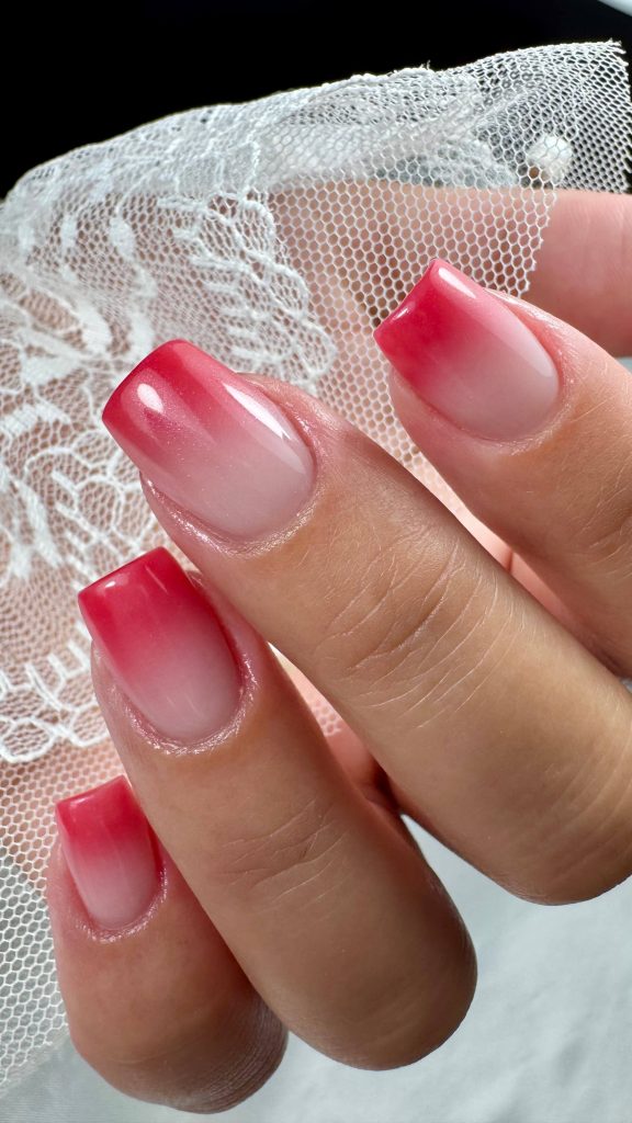 Dépose d'ongles en gel